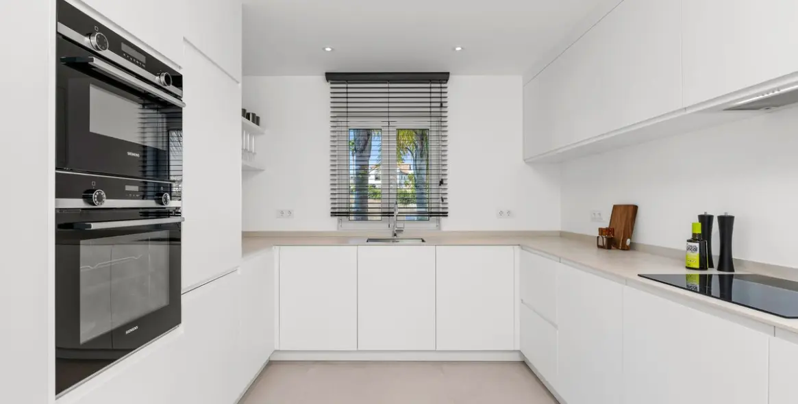 Venta de villa independiente en Casares Playa 10