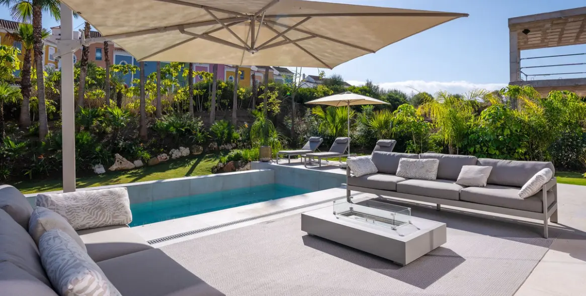 Venta de villa independiente en Casares Playa 37