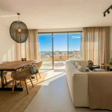 Venta de ático dúplex en Cabopino