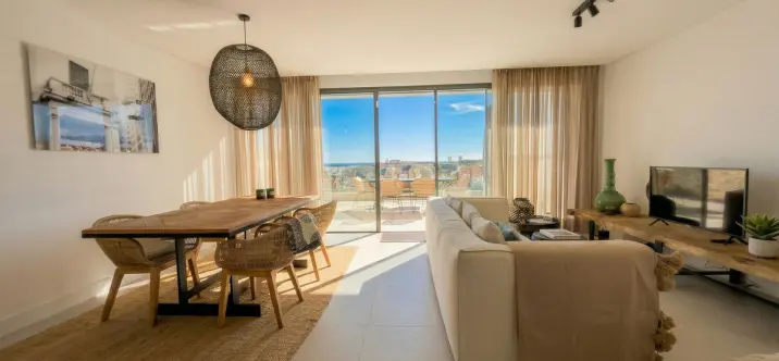 Venta de ático dúplex en Cabopino 1