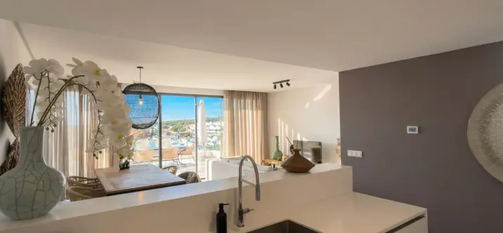 Venta de ático dúplex en Cabopino 2