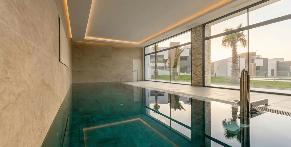 Venta de ático dúplex en Cabopino 31