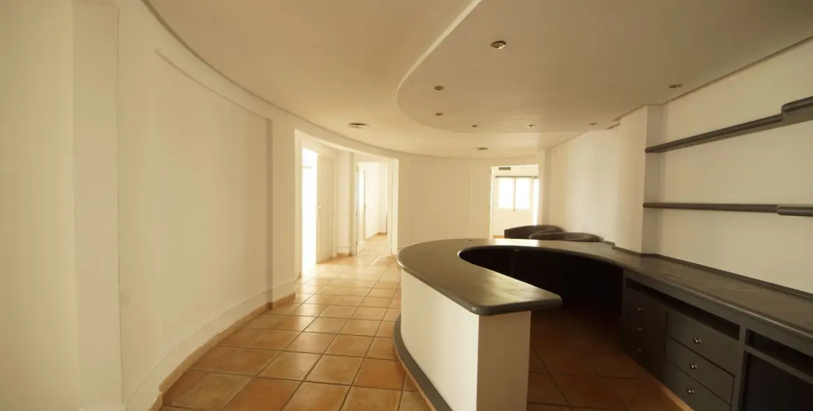 Long-term rent of office in San Pedro de Alcántara 4