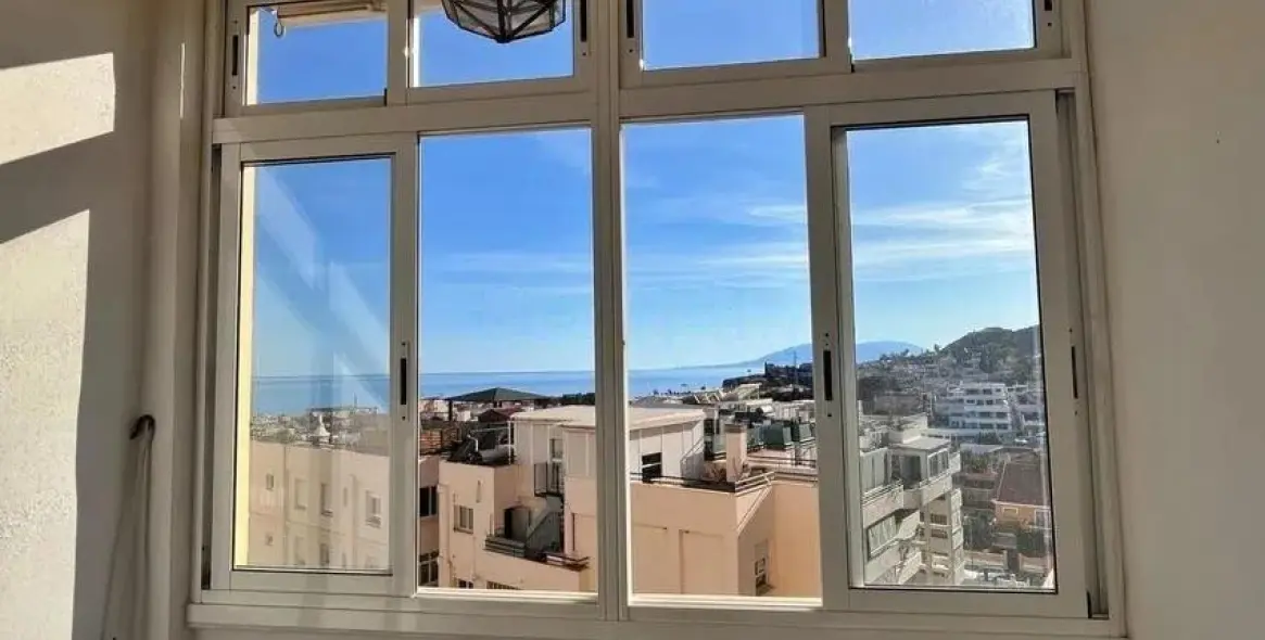 Продажа апартаментов на первом этаже в La Cala del Moral 2