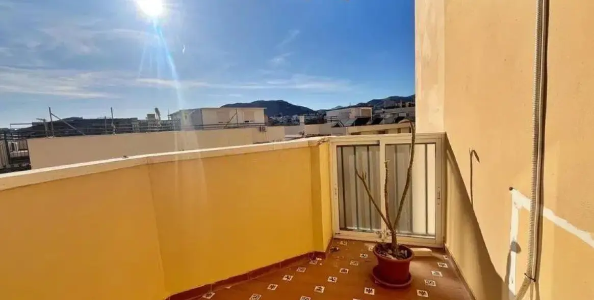 Продажа апартаментов на первом этаже в La Cala del Moral 18