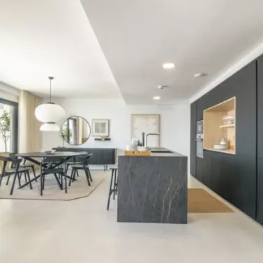 Продажа апартаментов на первом этаже в Fuengirola