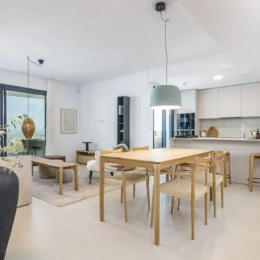 Продажа апартаментов на первом этаже в Fuengirola