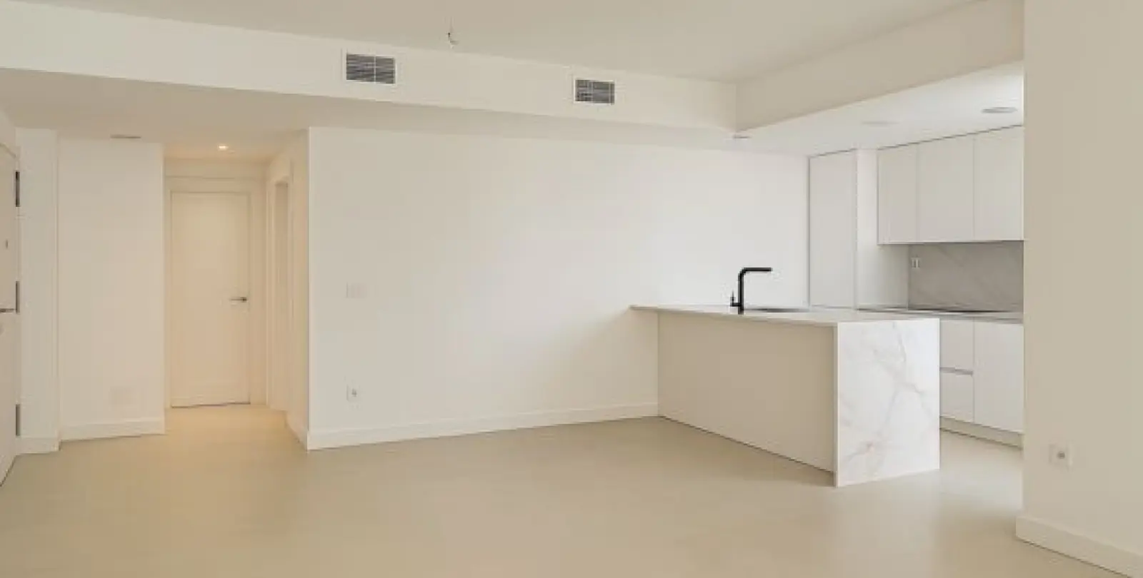 Продажа апартаментов на первом этаже в Fuengirola 20