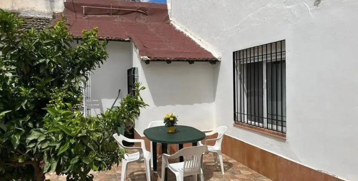 Sale of detached villa in Campanillas 2