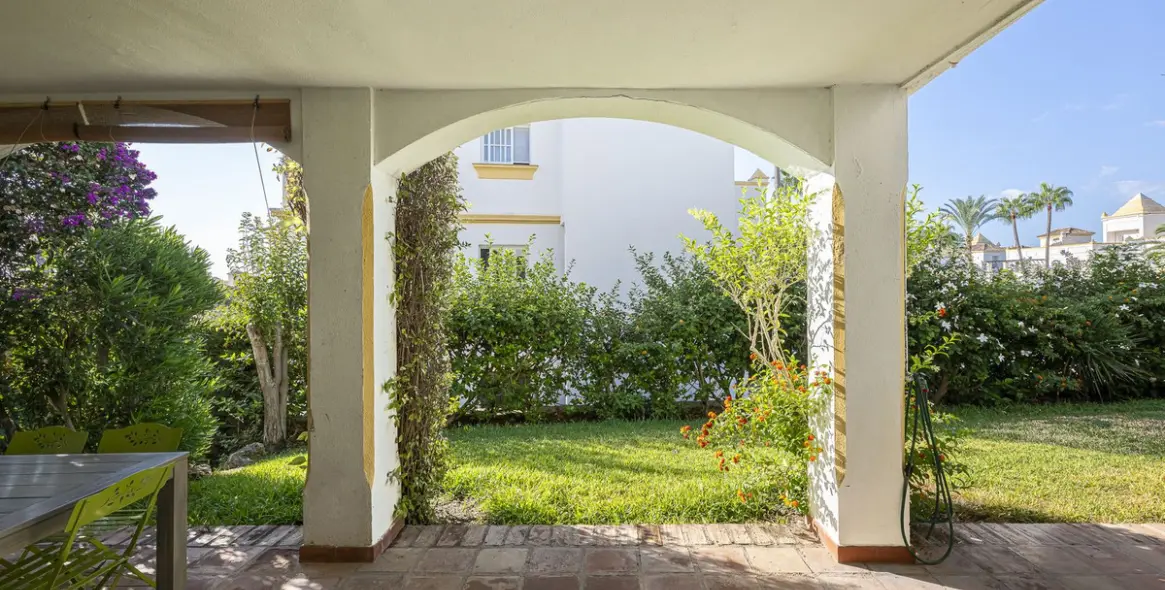 Продажа таунхауса в Estepona 11