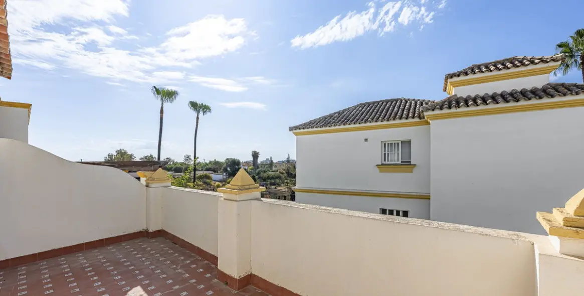 Продажа таунхауса в Estepona 21