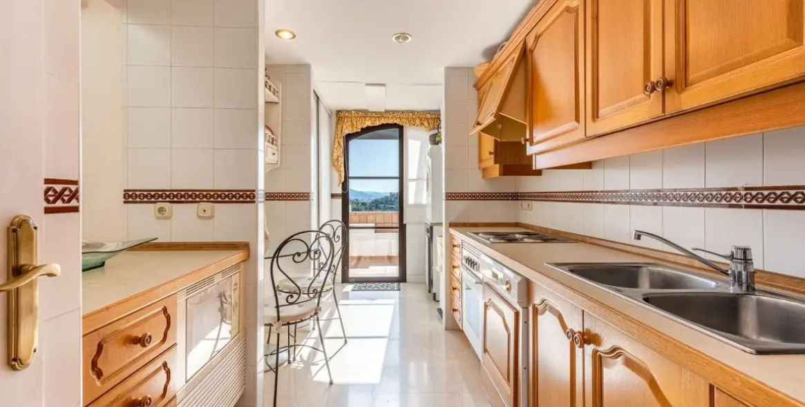 Sale of duplex in Benahavís 16
