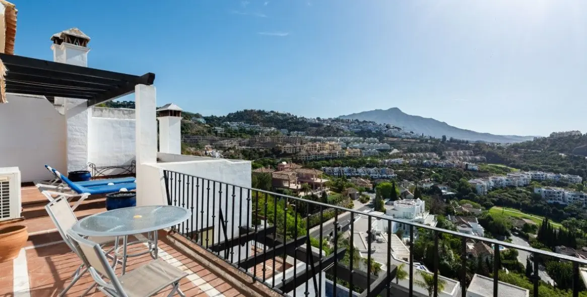 Sale of duplex in Benahavís 32