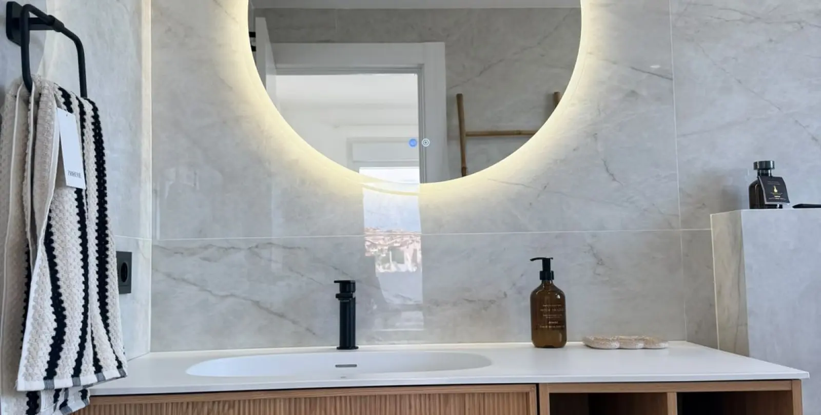 Venta de apartamento en planta media en Riviera del Sol 20