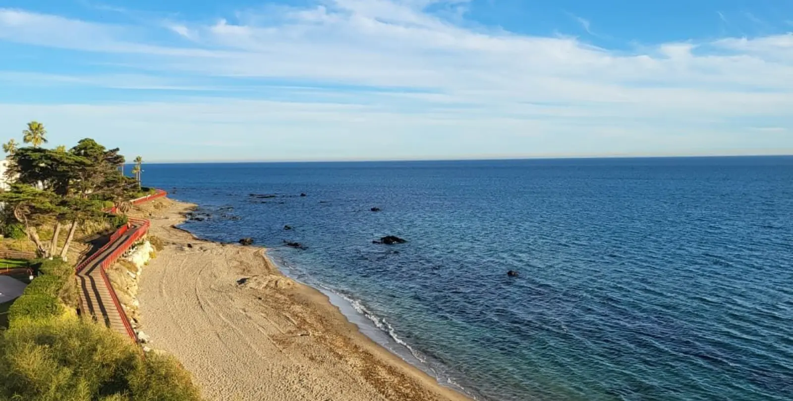 Venta de apartamento en planta media en Riviera del Sol 22