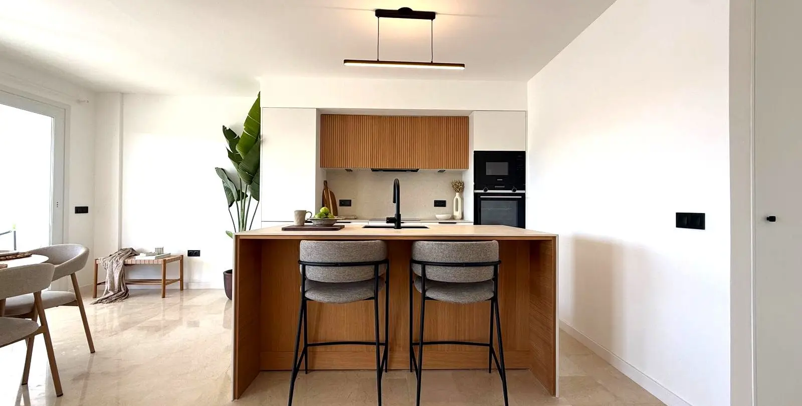 Venta de apartamento en planta media en Riviera del Sol 27