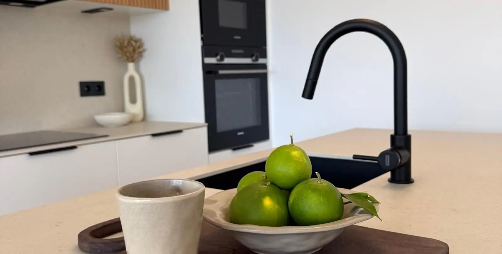 Venta de apartamento en planta media en Riviera del Sol 30