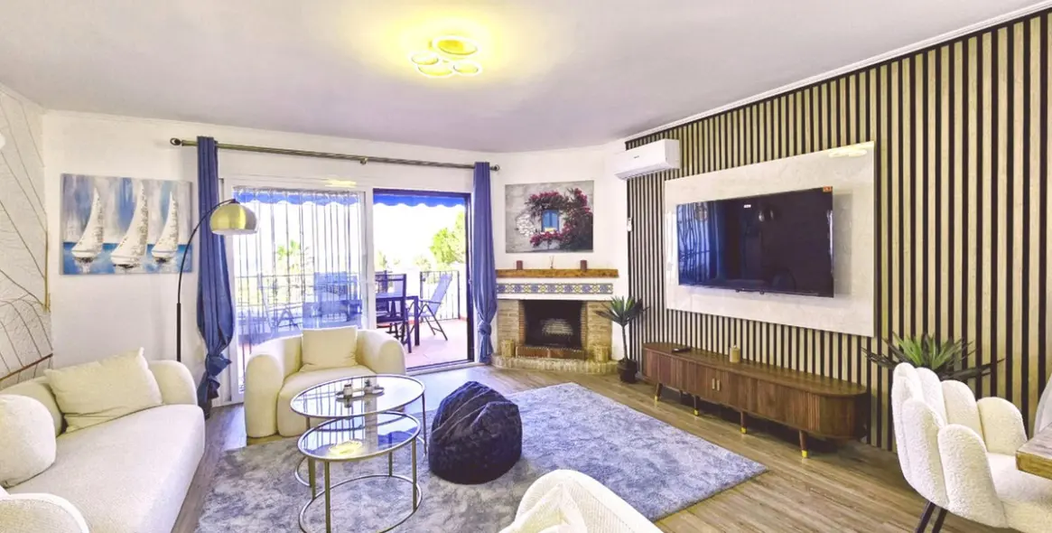 Sale of semi-detached house in Calahonda 1