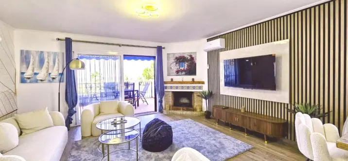 Sale of semi-detached house in Calahonda 0