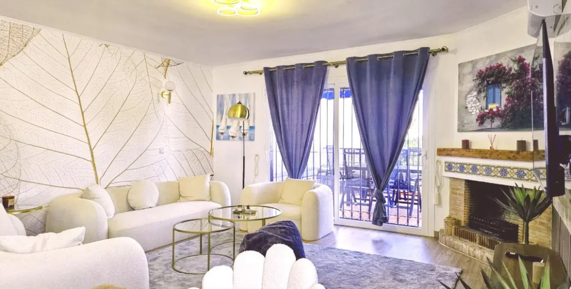 Sale of semi-detached house in Calahonda 2