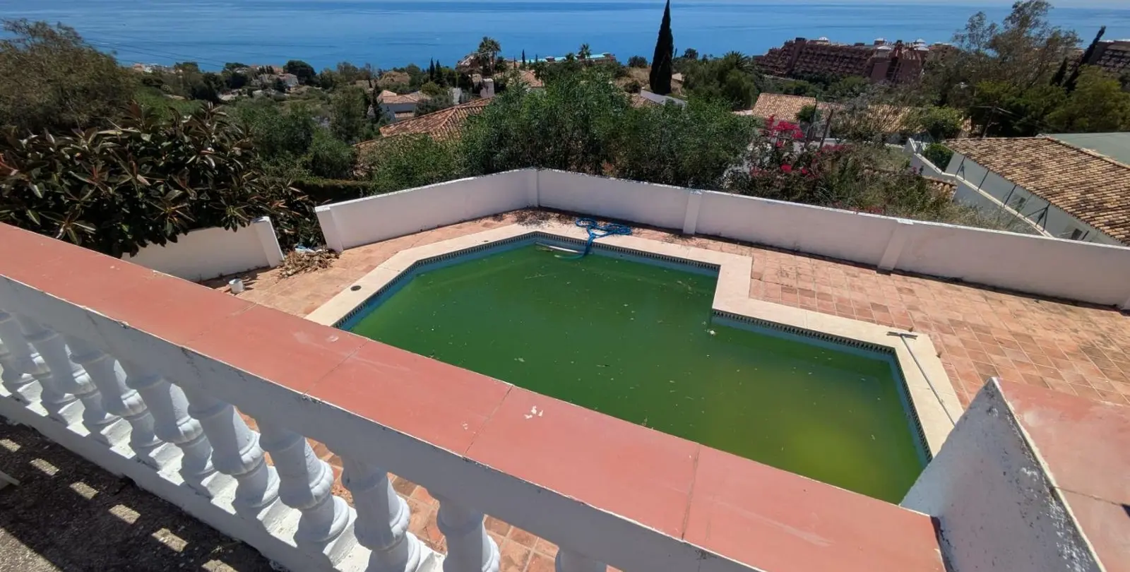 Sale of detached villa in Benalmadena 33