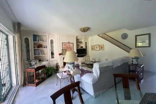 Image 4 thumb