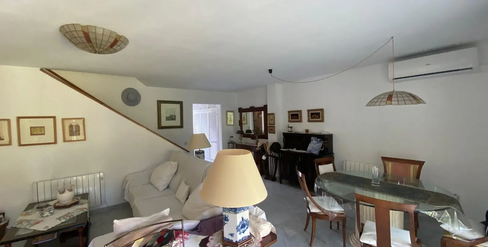 Sale of townhouse in The Golden Mile 6