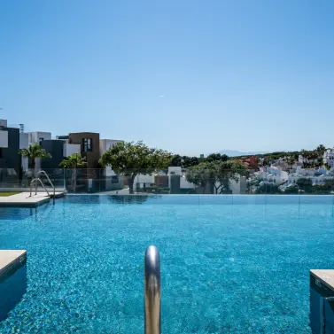 Venta de apartamento en planta baja en Cabopino
