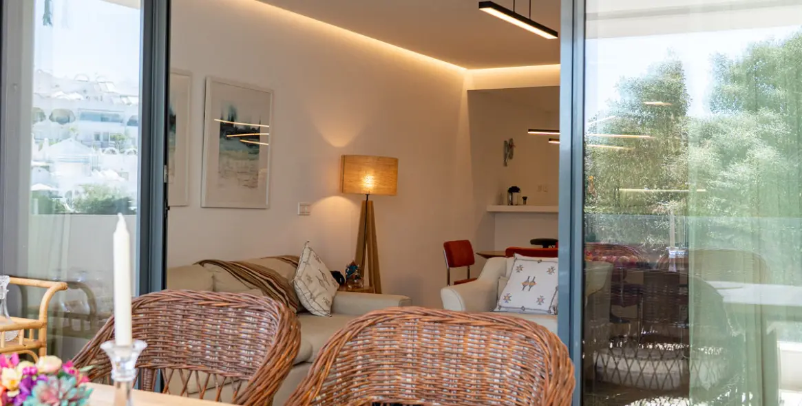 Venta de apartamento en planta baja en Cabopino 14