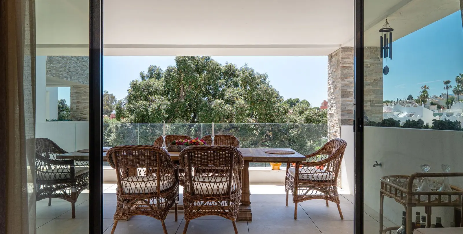 Venta de apartamento en planta baja en Cabopino 13