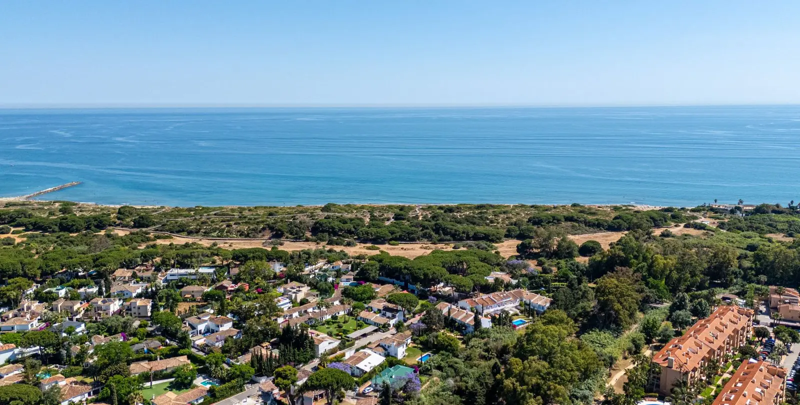 Venta de apartamento en planta baja en Cabopino 53