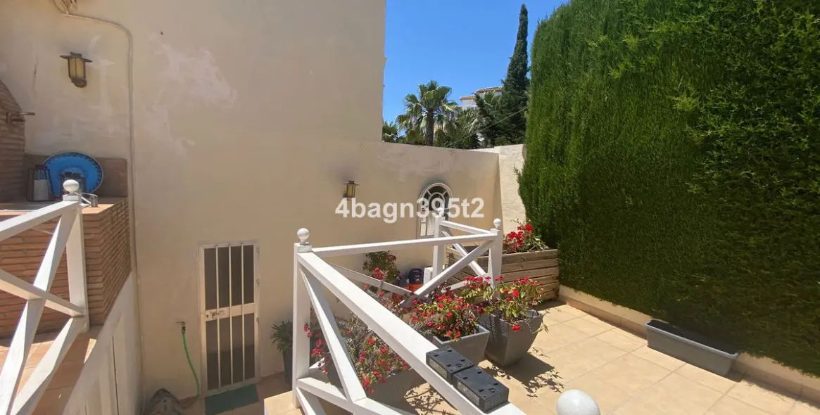 Venta de villa independiente en El Faro 10