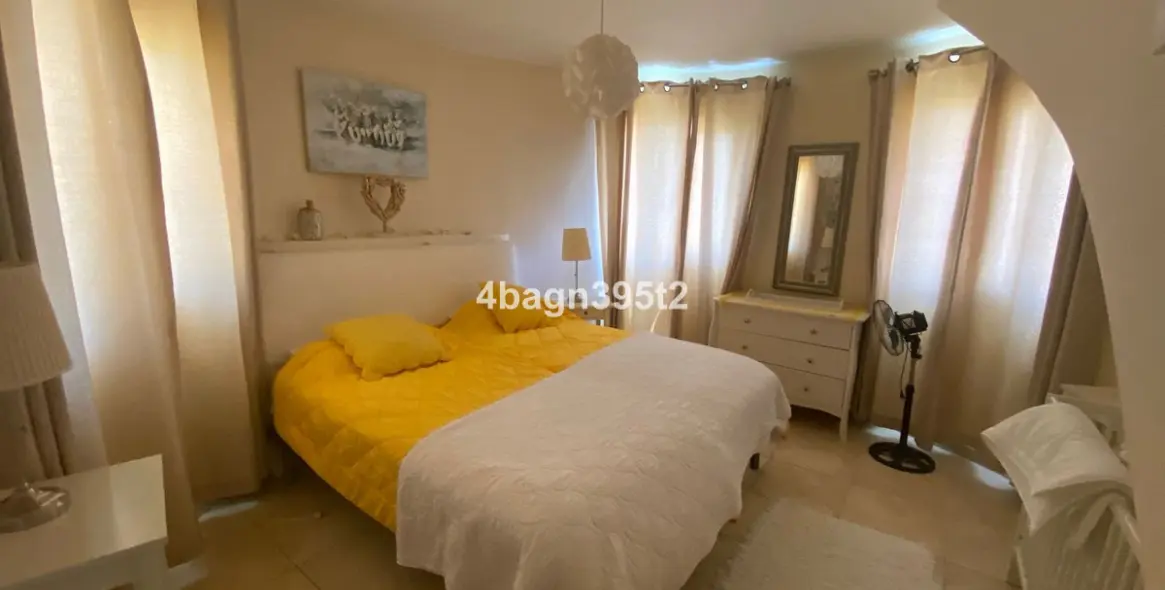 Venta de villa independiente en El Faro 12