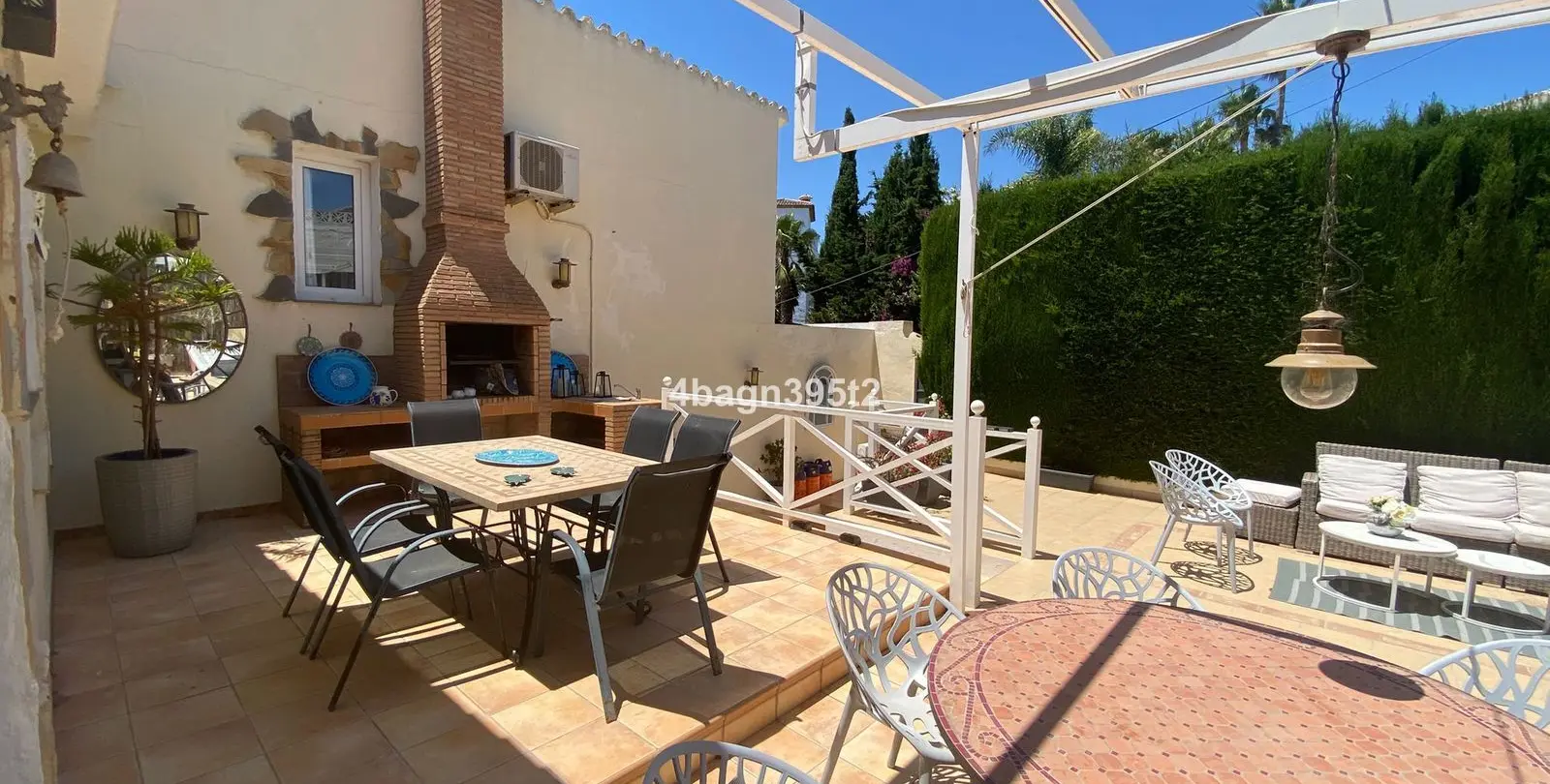 Sale of detached villa in El Faro 9