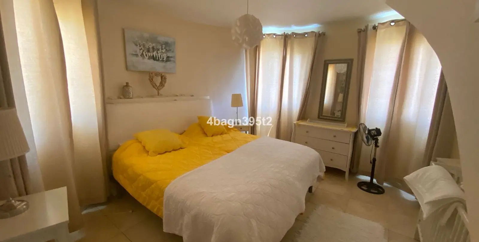 Sale of detached villa in El Faro 12
