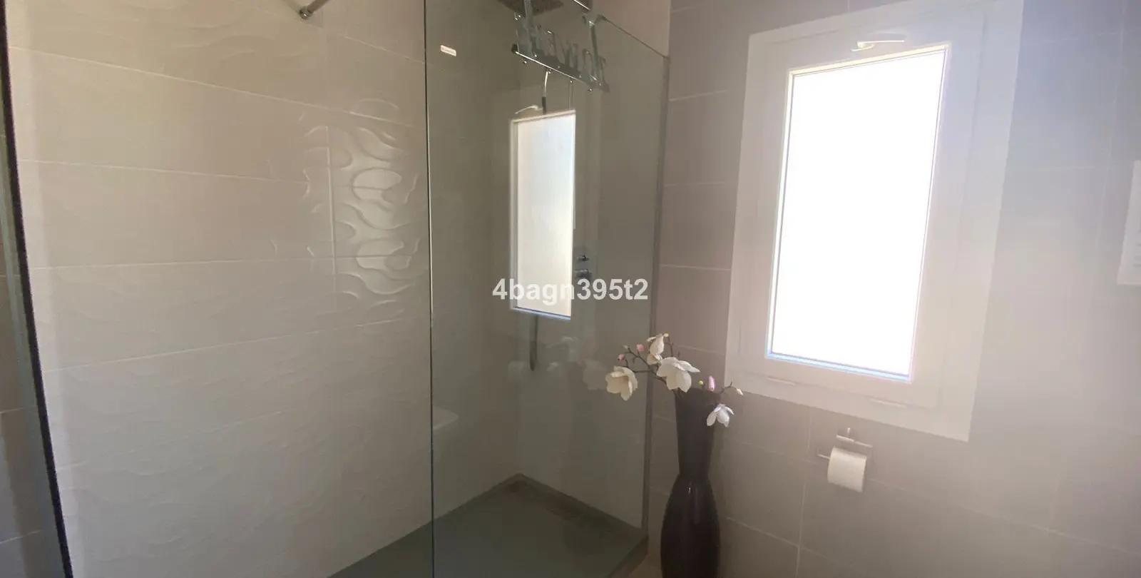 Sale of detached villa in El Faro 27