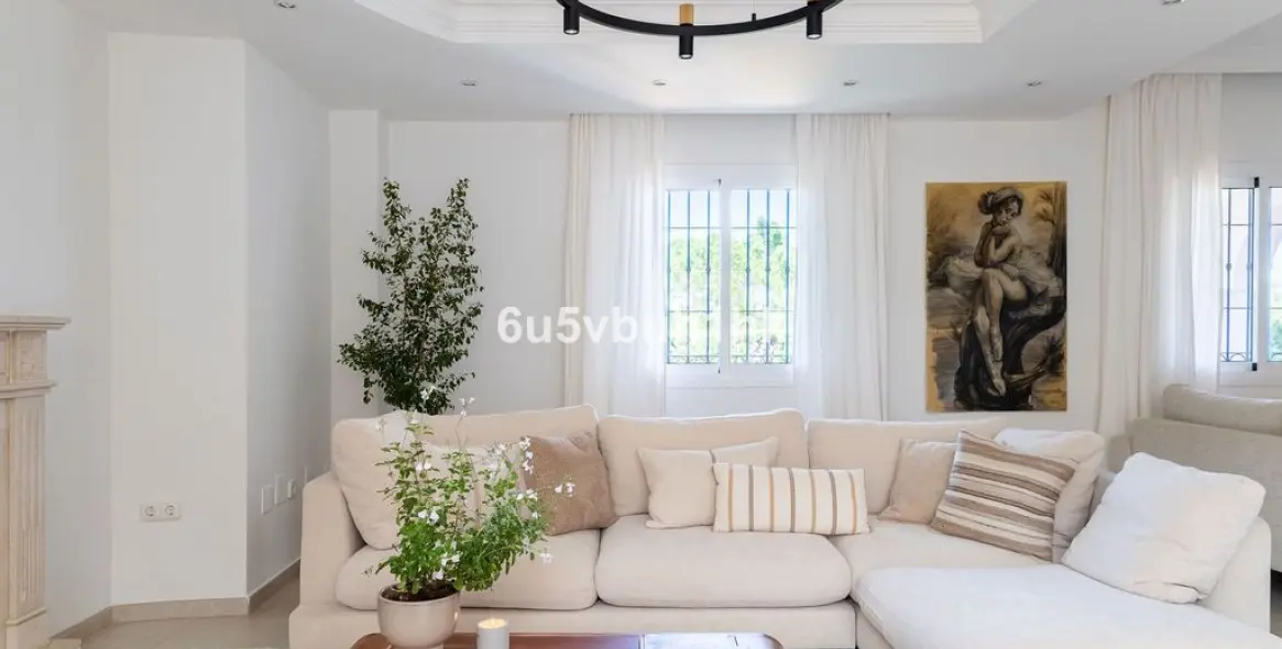 Venta de villa independiente en Alhaurín de la Torre 10