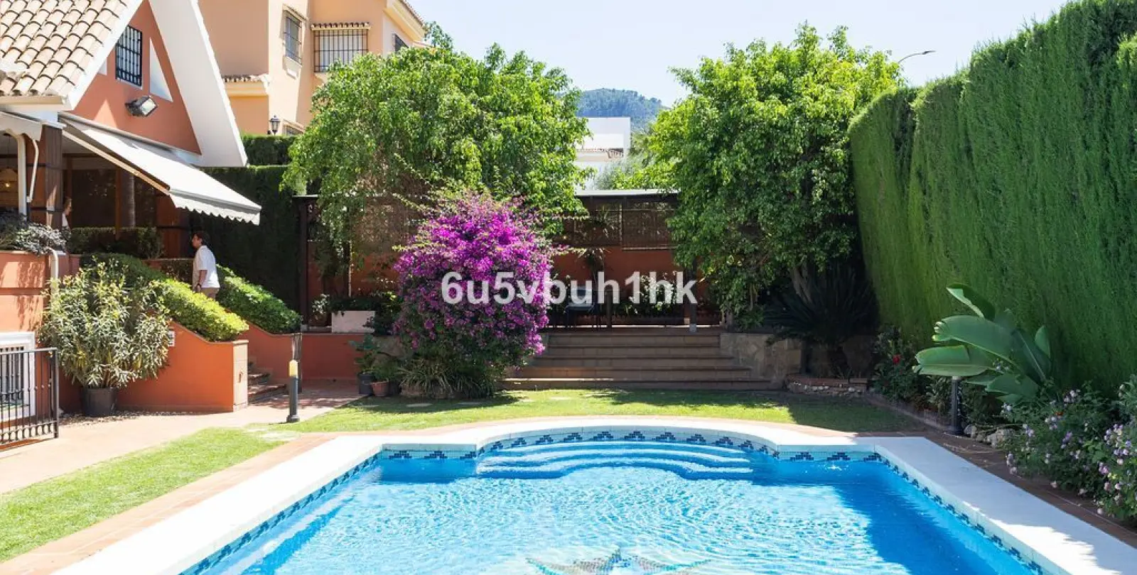 Sale of detached villa in Alhaurín de la Torre 28