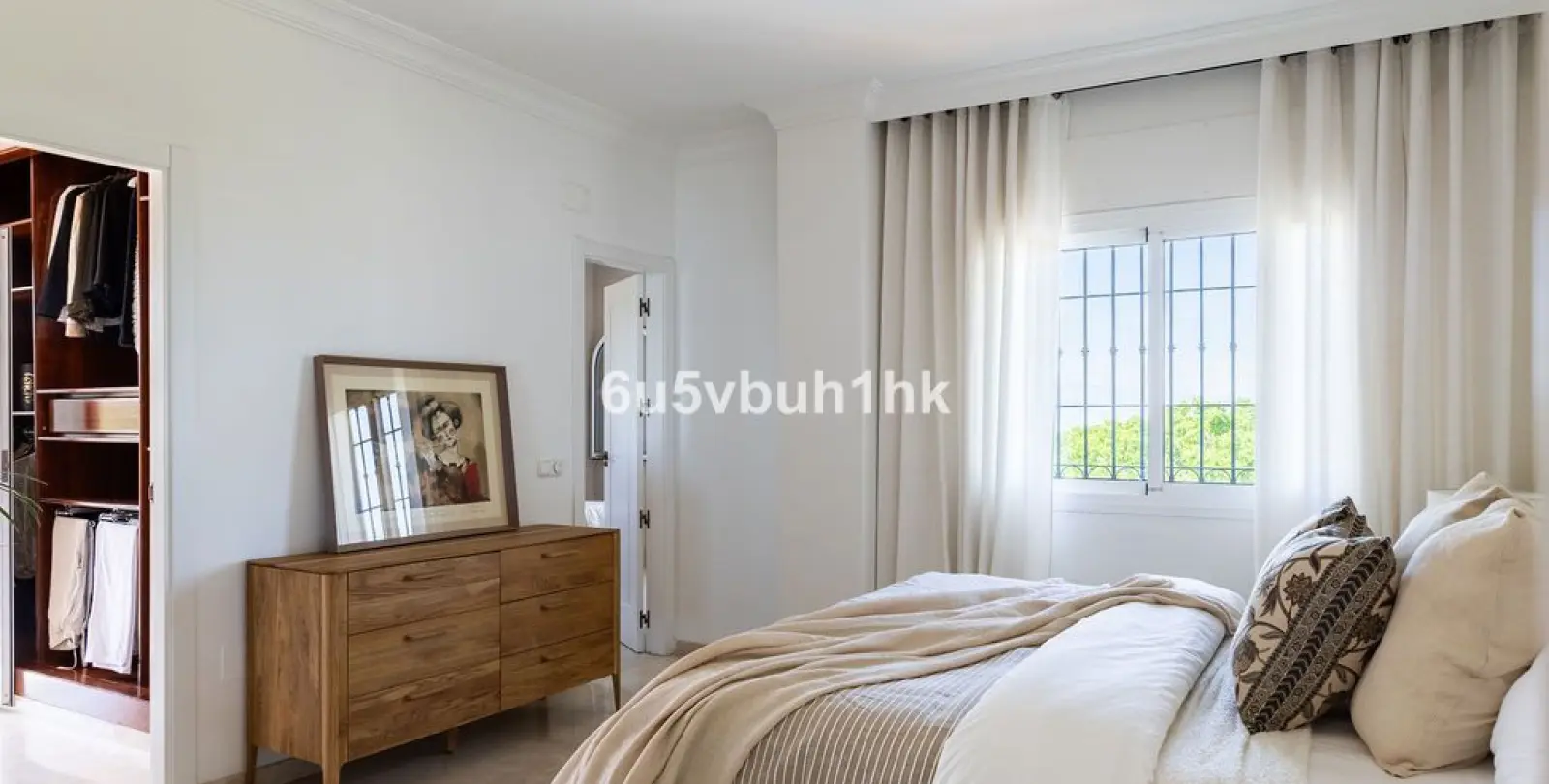 Sale of detached villa in Alhaurín de la Torre 40