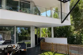Image 4 thumb