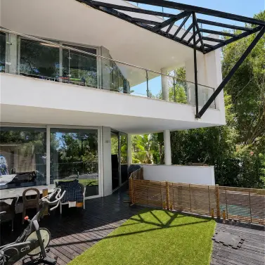 Venta de casa pareada en Sierra Blanca