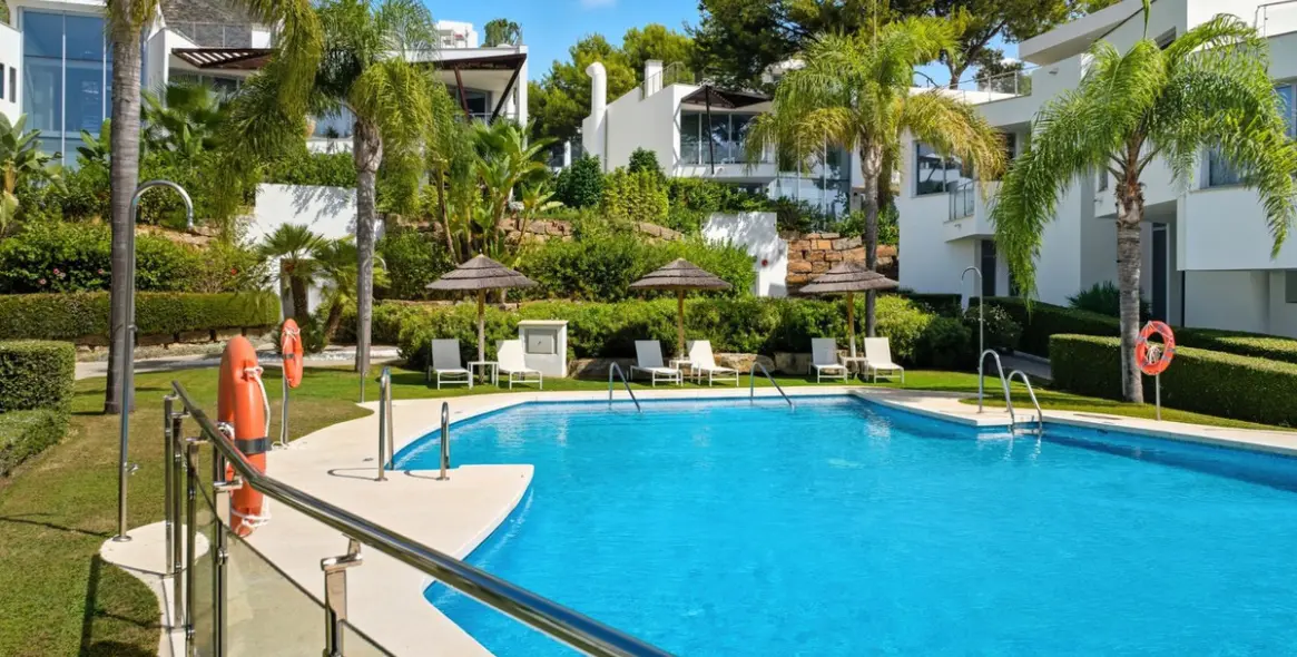 Venta de casa pareada en Sierra Blanca 28