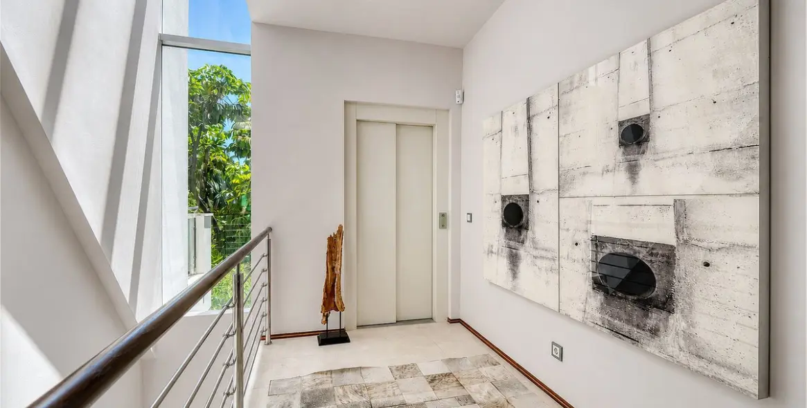 Venta de casa pareada en Sierra Blanca 34