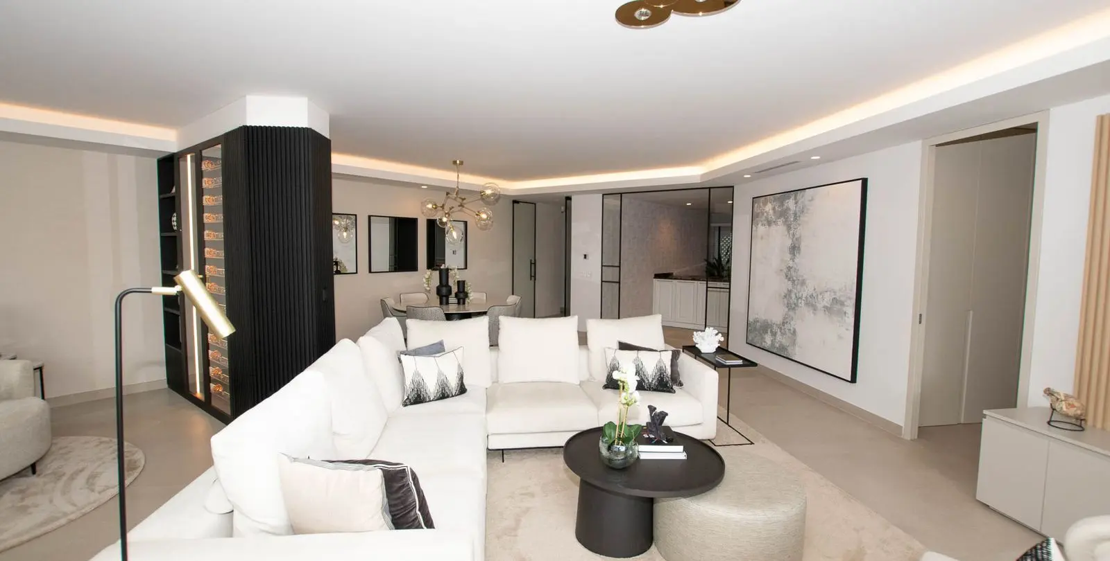 Продажа апартаментов на среднем этаже в Puerto Banús 3