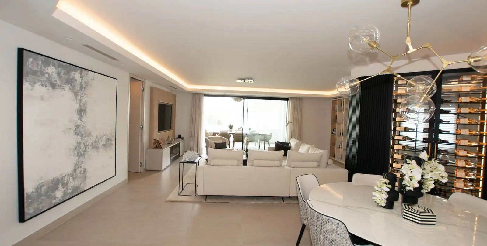 Продажа апартаментов на среднем этаже в Puerto Banús 4
