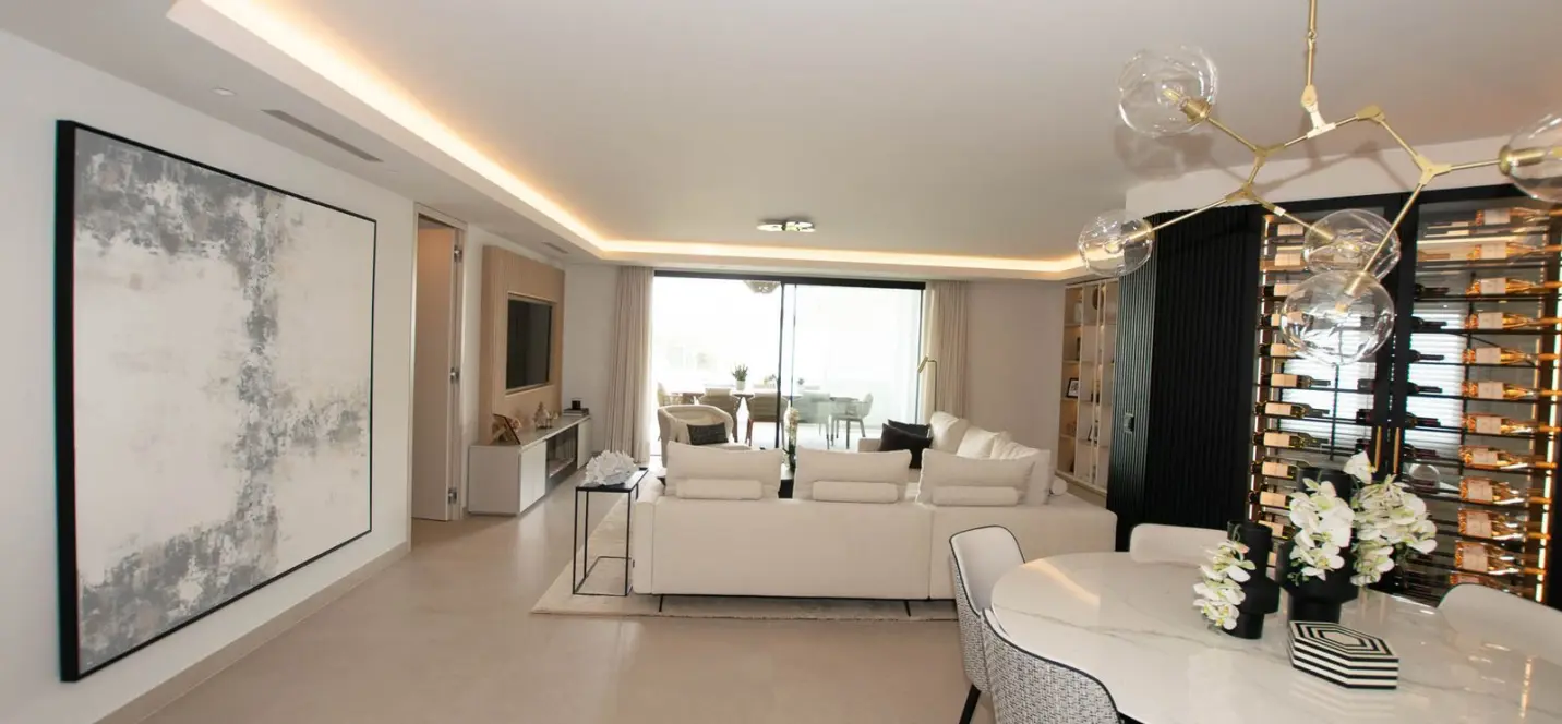 Продажа апартаментов на среднем этаже в Puerto Banús 3