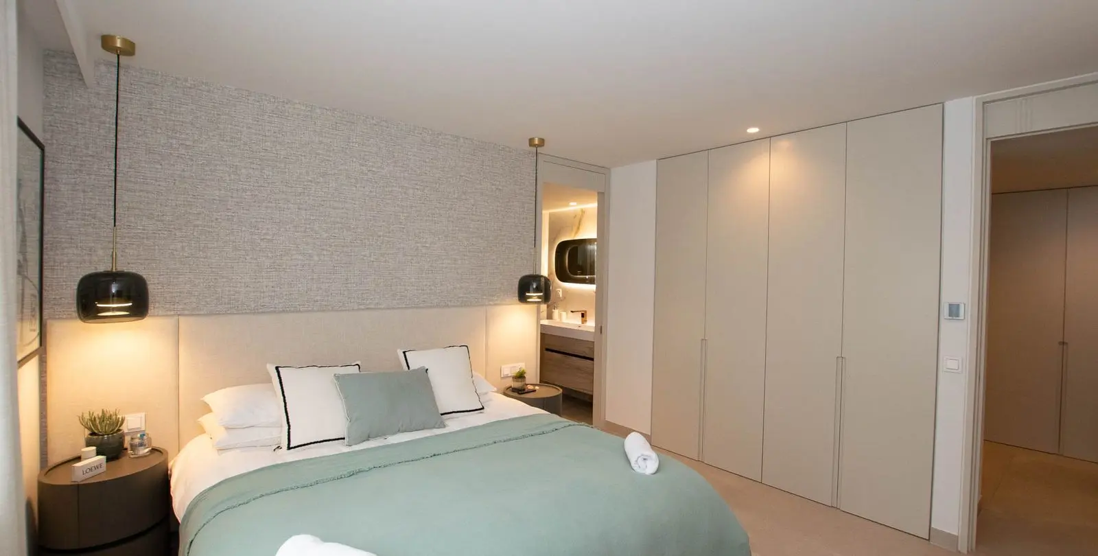 Продажа апартаментов на среднем этаже в Puerto Banús 23