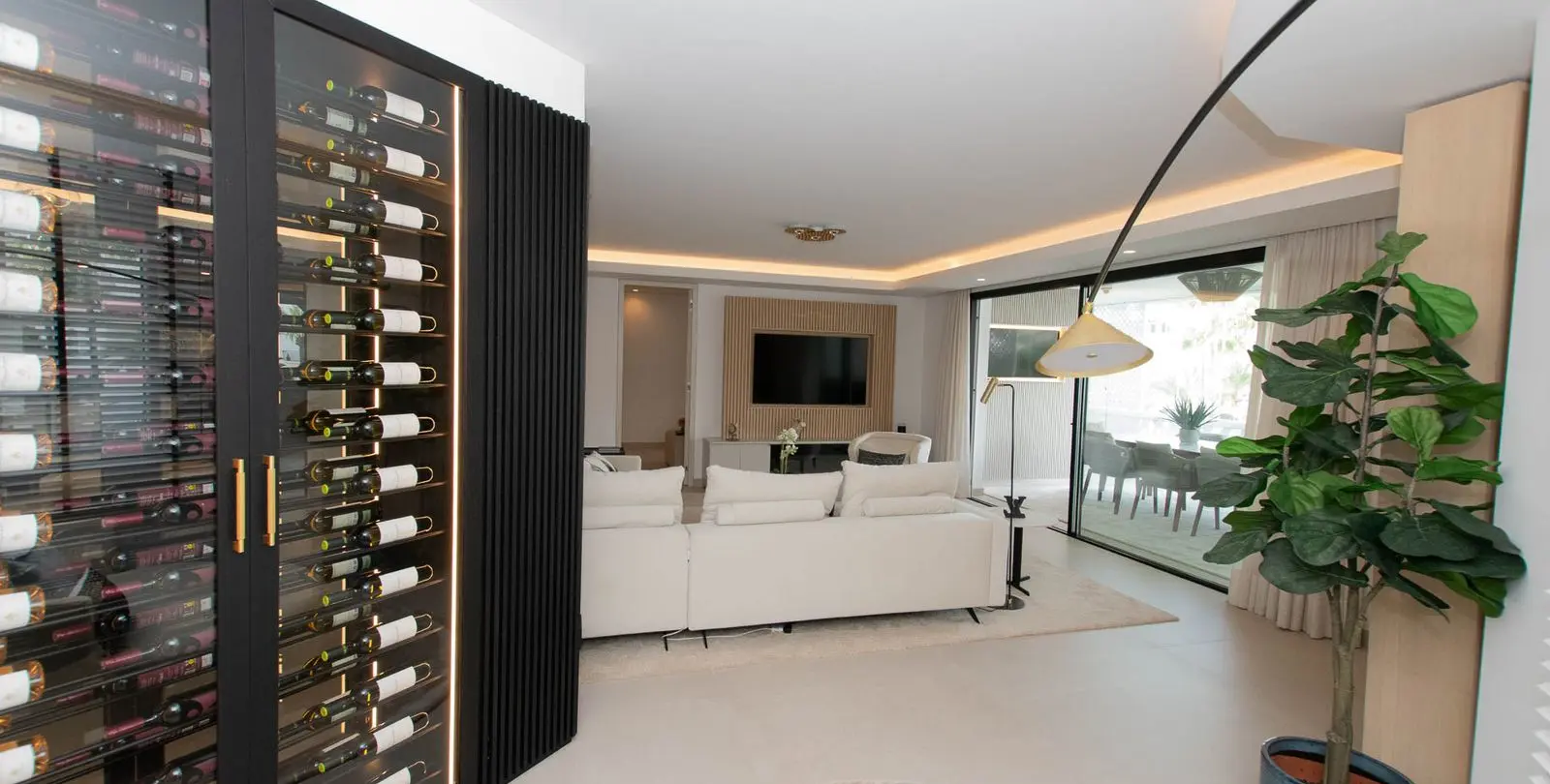 Продажа апартаментов на среднем этаже в Puerto Banús 38
