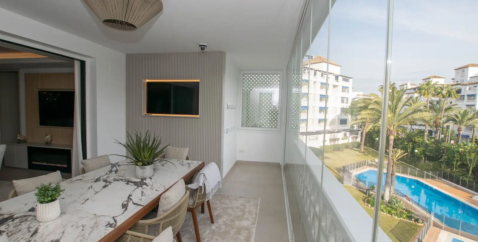 Продажа апартаментов на среднем этаже в Puerto Banús 44