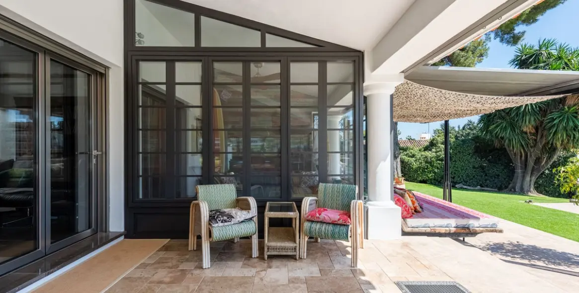 Venta de villa independiente en San Pedro de Alcántara 31